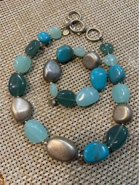 JONES NY JNY, Necklace & Bracelet Set, Gold Tone & Stones